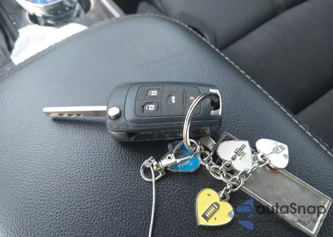 2017 Chevrolet Impala 1Lt z USA, uszkodzony, nr VIN 2G1105SA3H9168054